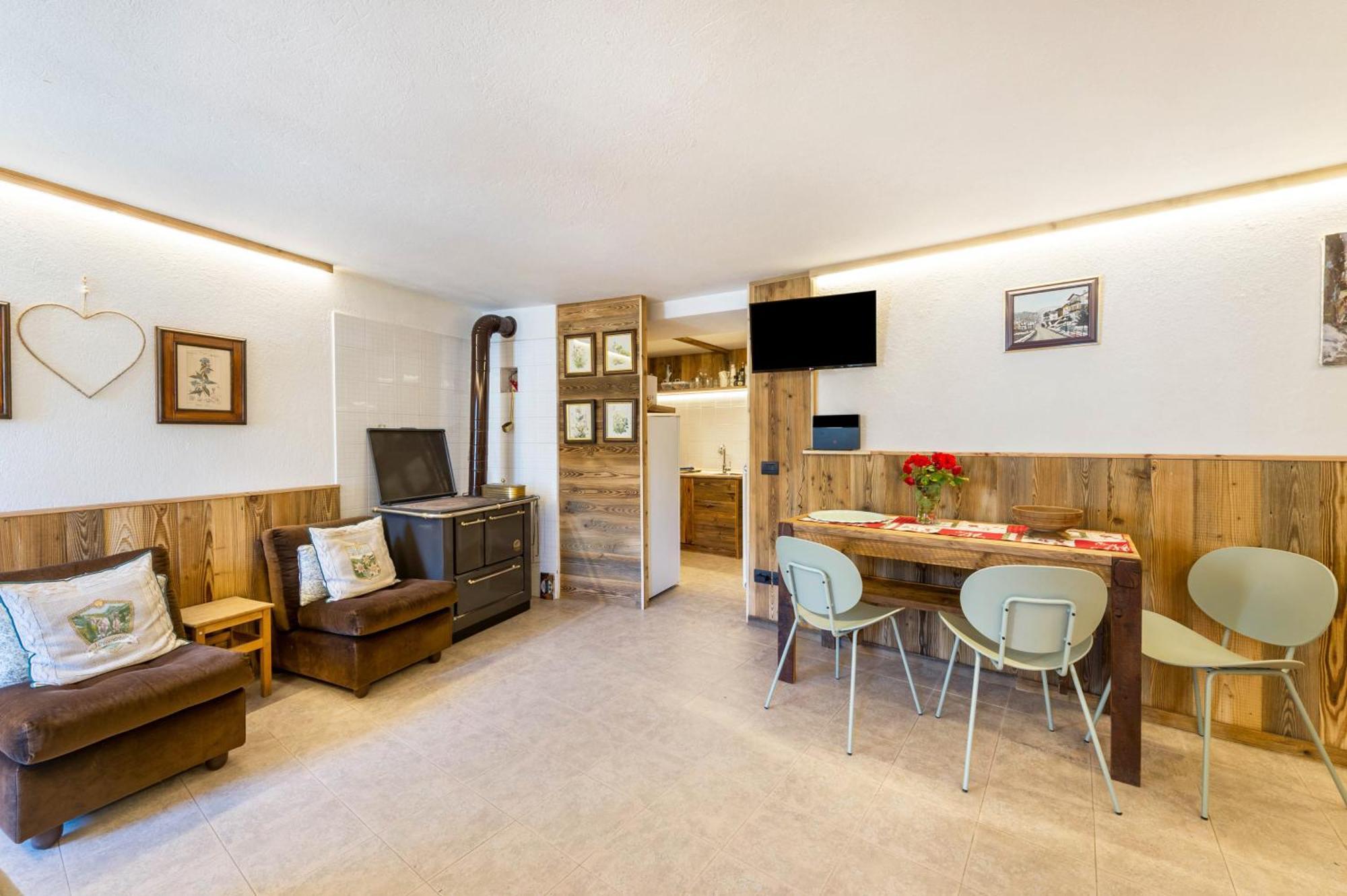 Il Nido Di Letizia Apartment Châtillon Екстериор снимка